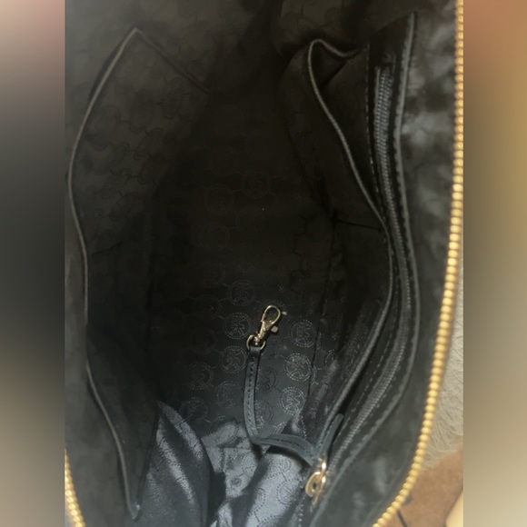 Michael Kors Cindy Satchel - Black and Gold - Picture 5 of 13